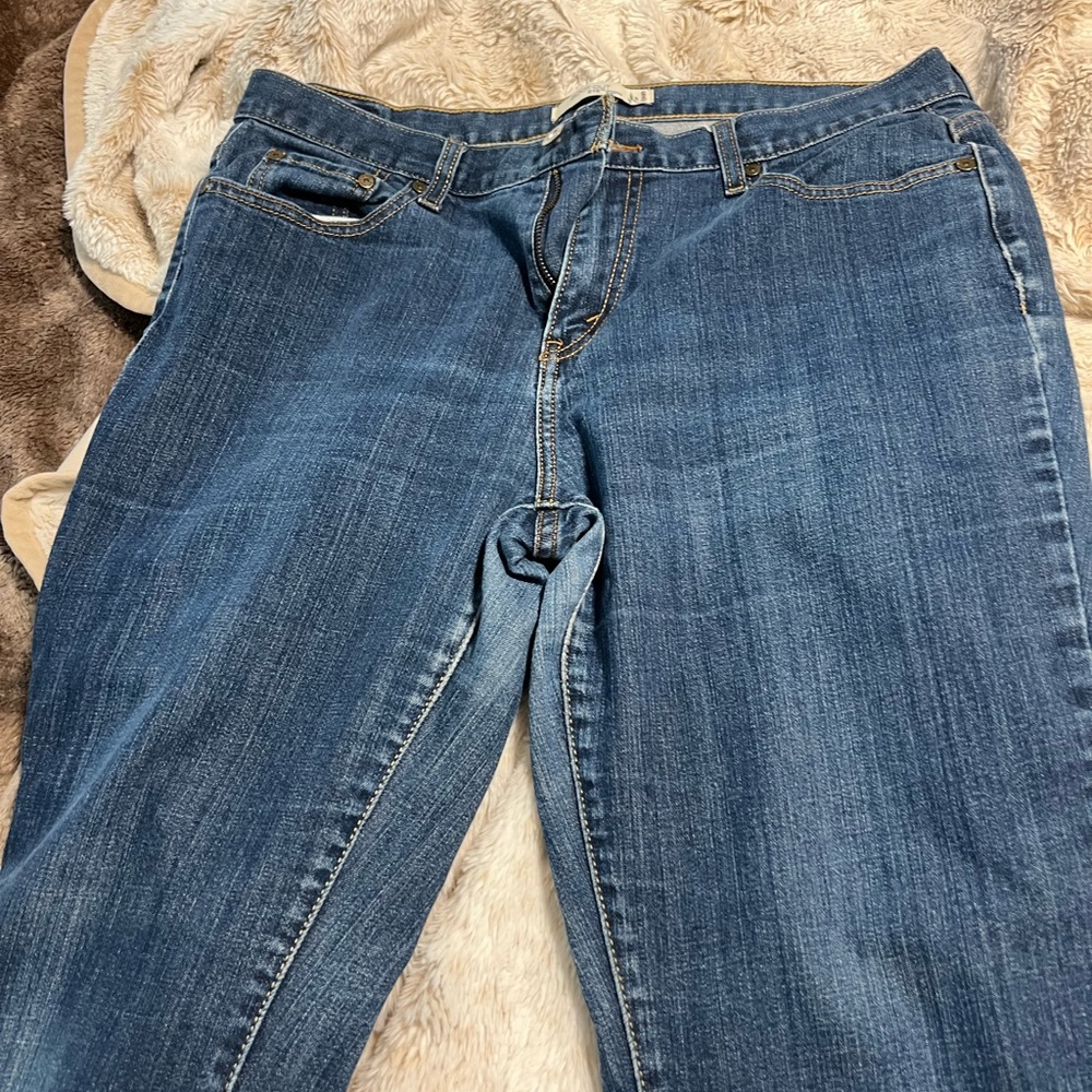 Levi's Women's Straight Leg Blue Jeans